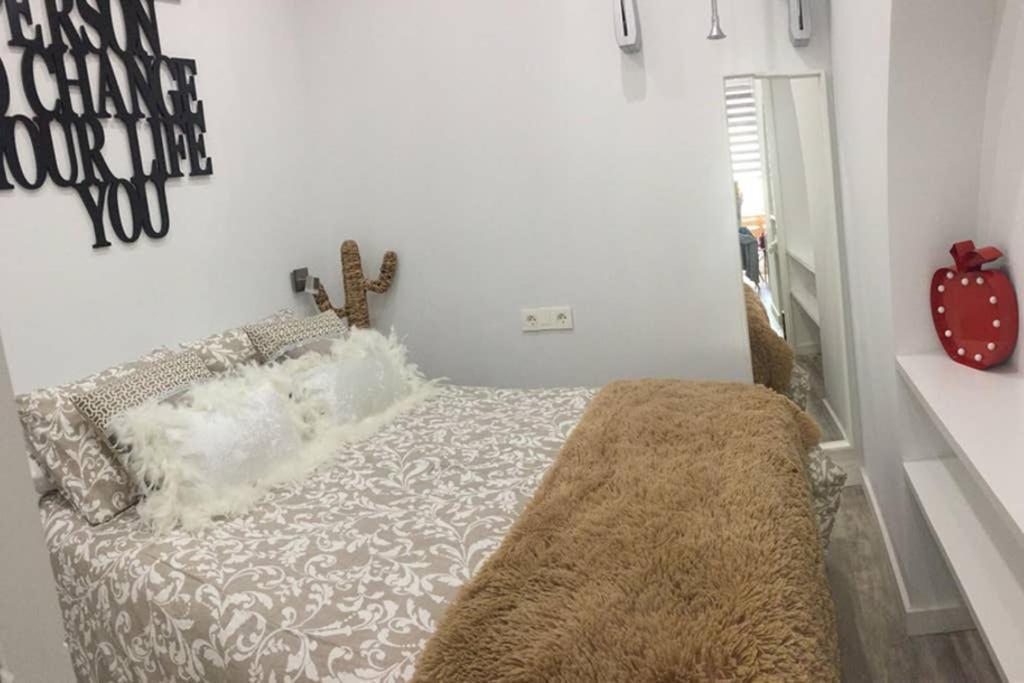 Apartamento De Diseno Centrico A 5 Min De Playa Alicante Exterior foto